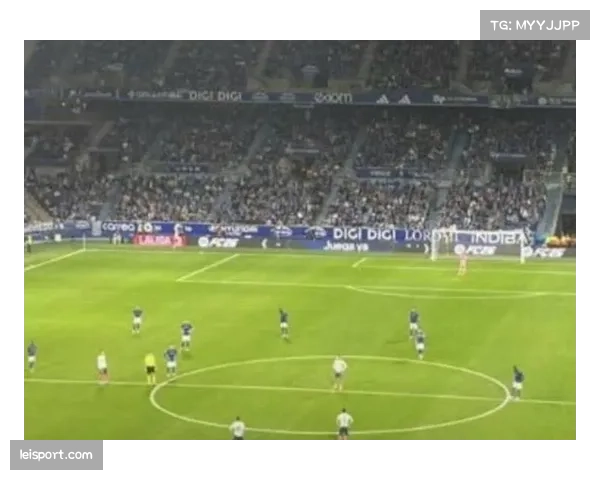 西甲海外赛争议持续 球迷组织号召全场鼓掌15秒声援球员