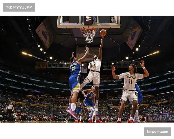 进攻端空间利用达到新高度,五名球员具备投射能力成趋势 进攻端空间利用达到新高度,五名球员具备投射能力成趋势