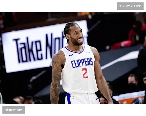 快船大胜森林狼决胜时刻:伦纳德连续抢断反击点燃进攻高潮 快船大胜森林狼决胜时刻:伦纳德连续抢断反击点燃进攻高潮